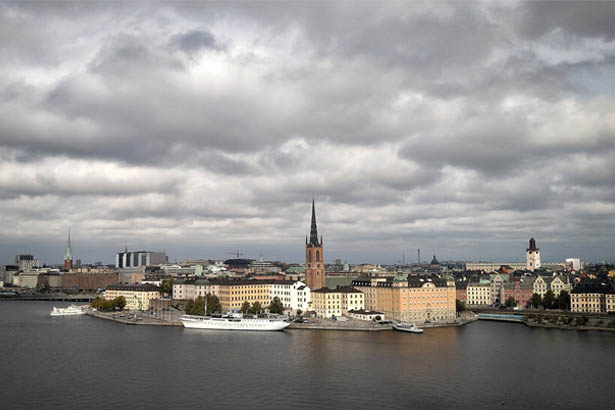 Stockholm region bans fossil fuel adverts